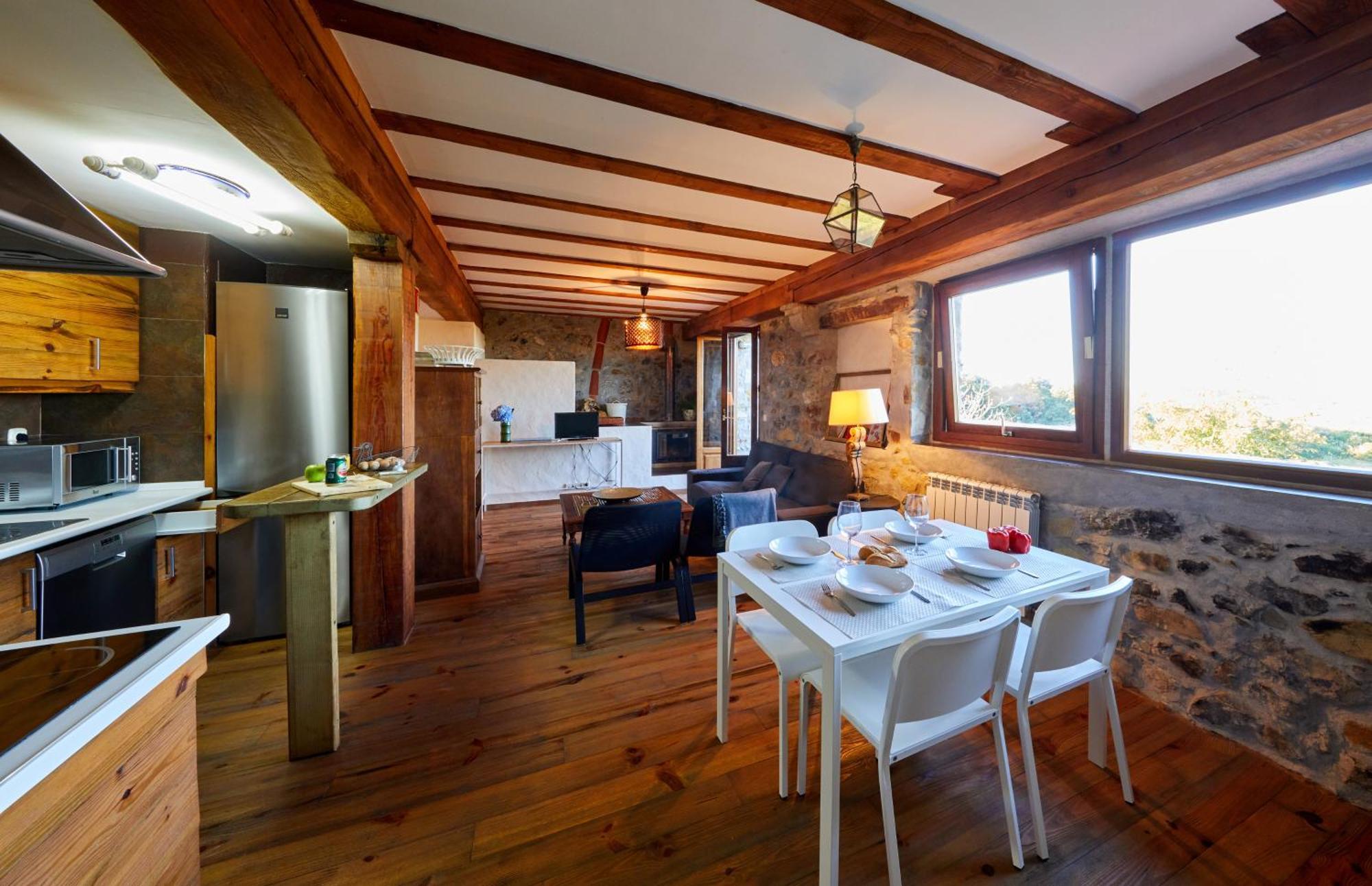 Urain Suites - Apartments At Flysch-Coast Сумая Екстер'єр фото